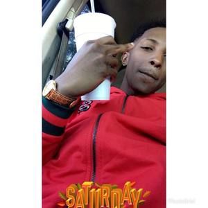 Meet your Posher, Derrick